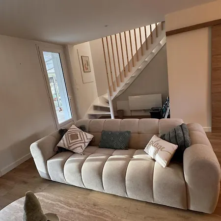 La Maison De La - Pont Mahe - 140 M2 - 4 - 10 Pers Ferienhaus *